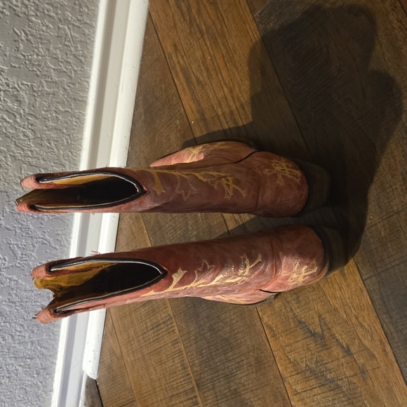 Corral Pink And Gold Cross Cowboy‎ Boots - Picture 3 of 7